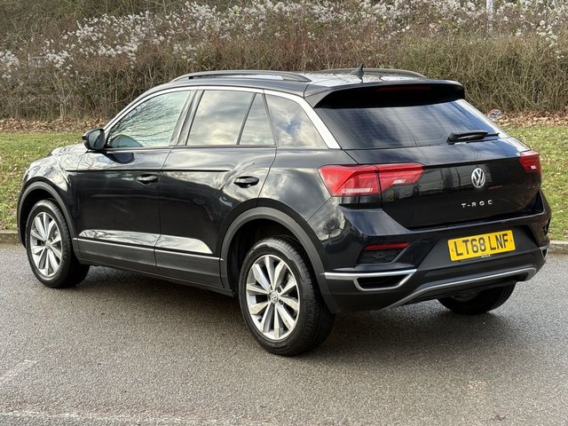 2018 VOLKSWAGEN T-ROC - Photo 3