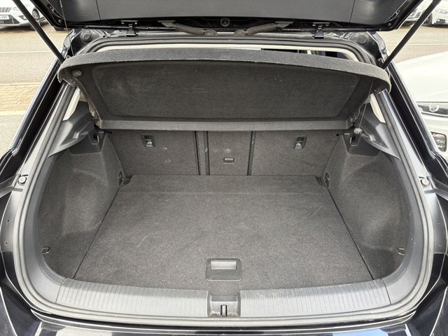 2018 VOLKSWAGEN T-ROC - Photo 11