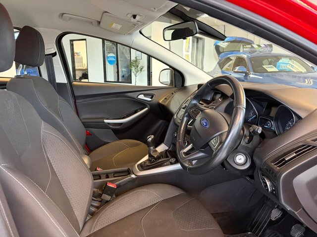 2015 FORD FOCUS - Photo 8