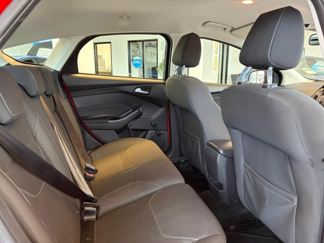 2015 FORD FOCUS - Photo 9