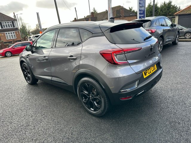 View our RENAULT CAPTUR