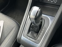 USED 2022 22 RENAULT CAPTUR 1.6 E-TECH Rive Gauche SE SUV 5dr Petrol Hybrid Auto Euro 6 (s/s) (145 ps) ** RAC BUYSURE INSPECTED **