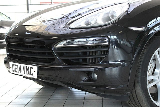 2014 PORSCHE CAYENNE 4.2 TD V8 S SUV 5dr Diesel TiptronicS 4WD Euro 5 (s/s) (382 ps) - Photo 4