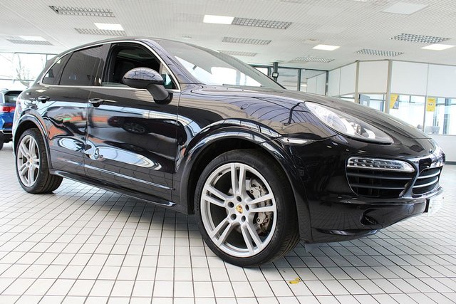 2014 PORSCHE CAYENNE 4.2 TD V8 S SUV 5dr Diesel TiptronicS 4WD Euro 5 (s/s) (382 ps) - Photo 9