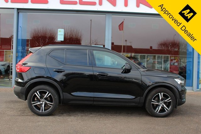 2020 VOLVO XC40 2.0 T5 R-Design SUV 5dr Petrol Auto AWD Euro 6 (s/s) (247 ps) - Photo 2