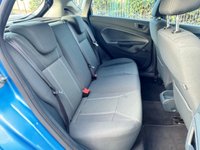 USED 2011 60 FORD FIESTA 1.4 Zetec Hatchback 5dr Petrol Automatic (154 g/km, 94 bhp) 