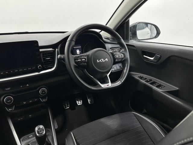 2022 Kia Stonic - Photo 11