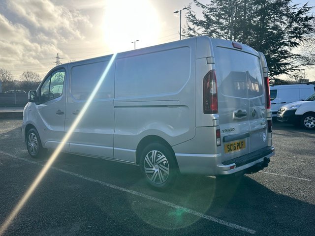 2016 VAUXHALL VIVARO - Photo 6
