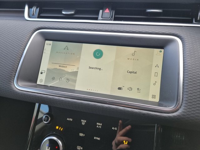 2021 Land Rover RANGE ROVER EVOQUE - Photo 4