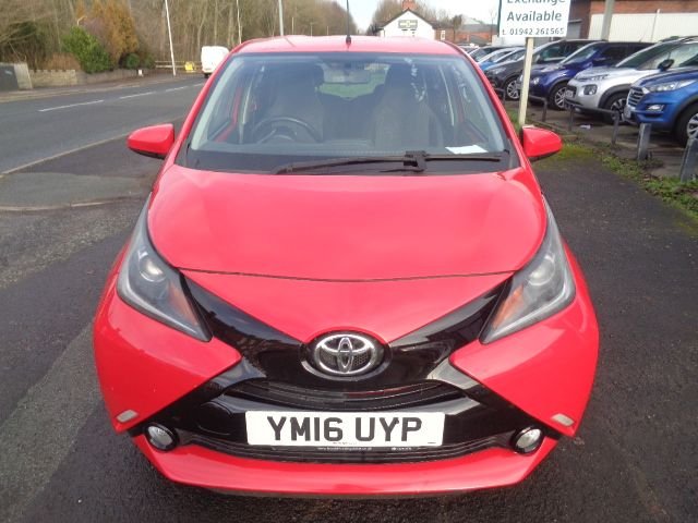 2016 TOYOTA AYGO 1.0 VVT-i x-pression Hatchback 5dr Petrol Manual Euro 6 (68 ps) - Photo 3