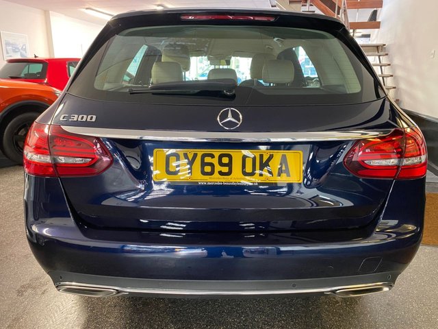 2019 MERCEDES-BENZ C-CLASS 2.0 C300 Sport (Premium) Estate 5dr Petrol G-Tronic+ Euro 6 (s/s) (258 ps) - Photo 8