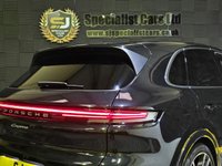 USED 2024 24 PORSCHE CAYENNE 3.0T V6 SUV 5dr Petrol TiptronicS 4WD Euro 6 (s/s) (353 ps) 22" Alloys / Pan Roof
