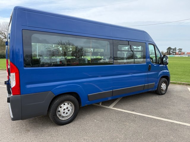 View our PEUGEOT BOXER