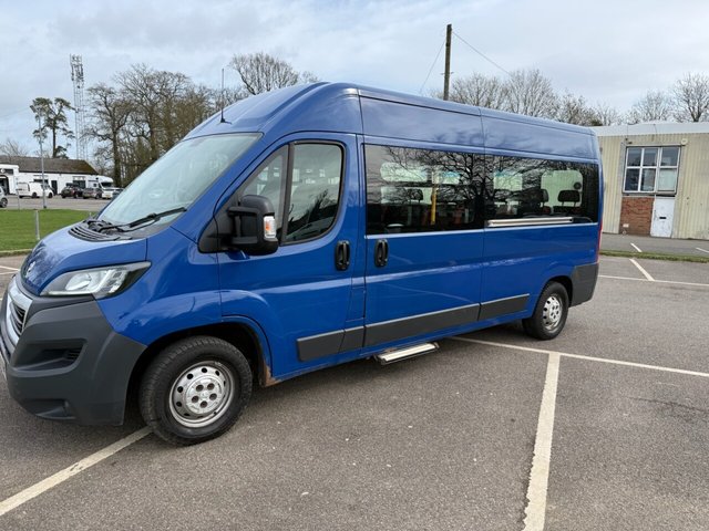 View our PEUGEOT BOXER