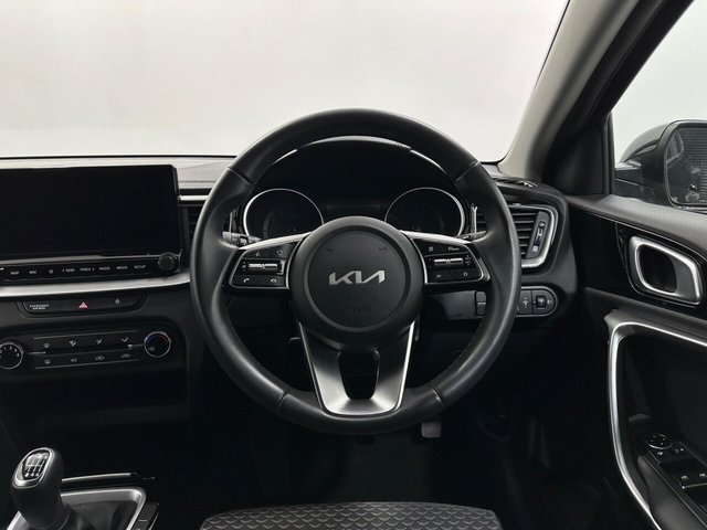 2022 Kia Xceed - Photo 12