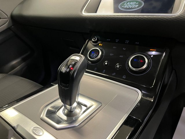 2019 Land Rover Range Rover Evoque 2L null 5dr - Photo 8