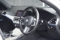 USED 2019 69 BMW 3 SERIES 2.0 320i M Sport Saloon 4dr Petrol Auto Euro 6 (s/s) (184 ps) PLUS&COMFORT PACKS! CARPLAY&AMBIENT