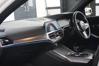USED 2019 69 BMW 3 SERIES 2.0 320i M Sport Saloon 4dr Petrol Auto Euro 6 (s/s) (184 ps) PLUS&COMFORT PACKS! CARPLAY&AMBIENT