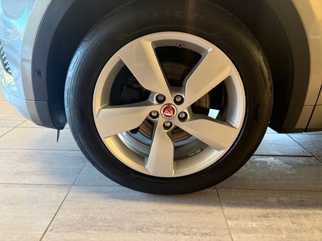 2019 Jaguar E-Pace 2L R-Dynamic Se 5dr - Photo 7