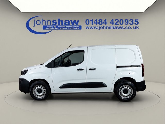 2021 Peugeot Partner 1.5L Grip Premium 5dr - Photo 9