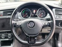USED 2019 69 VOLKSWAGEN E-GOLF 35.8kWh e-Golf Hatchback 5dr Electric Auto (136 ps) Auto_Electric_Sat Nav_Sensors_Ulez