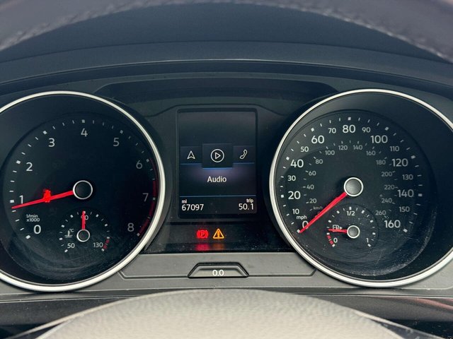 2018 Volkswagen Tiguan - Photo 8