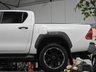 USED 2022 22 TOYOTA HI-LUX 2.8 D-4D Invincible X Pickup Double Cab 4dr Diesel Auto 4WD Euro 6 (s/s) (204 ps) 1 OWNER 90K SAT NAV BODYKIT 22s