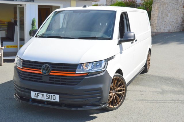 View our VOLKSWAGEN TRANSPORTER