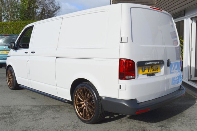 2021 VOLKSWAGEN TRANSPORTER - Photo 8