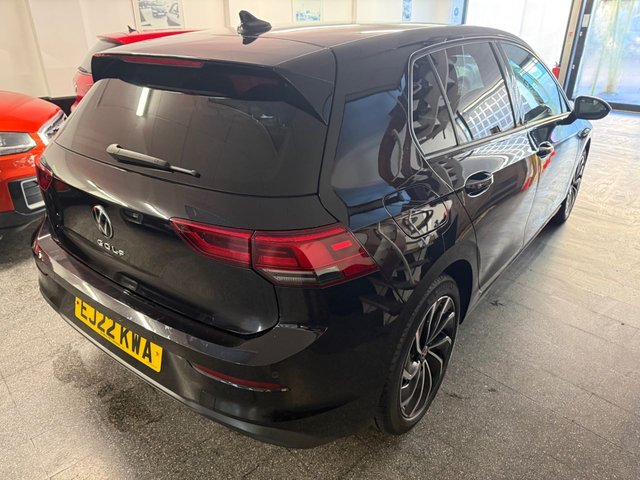 2022 VOLKSWAGEN GOLF 1.5 TSI Life Hatchback 5dr Petrol Manual Euro 6 (s/s) (150 ps) - Photo 10