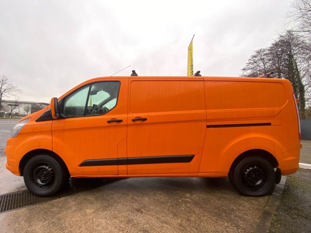 2021 Ford Transit Custom 2L Trend 5dr - Photo 5