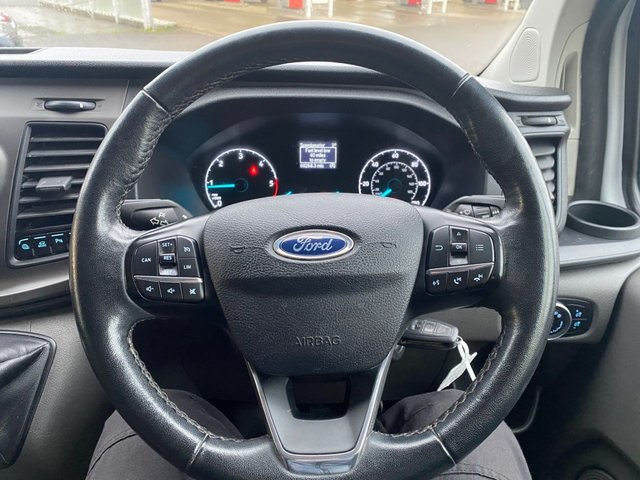 2021 Ford Transit Custom 2L Trend 5dr - Photo 11