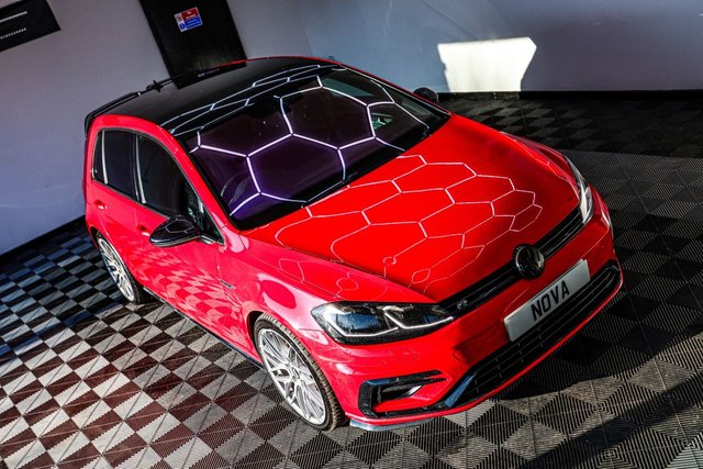 2017 Volkswagen Golf 2L R 5dr - Photo 4