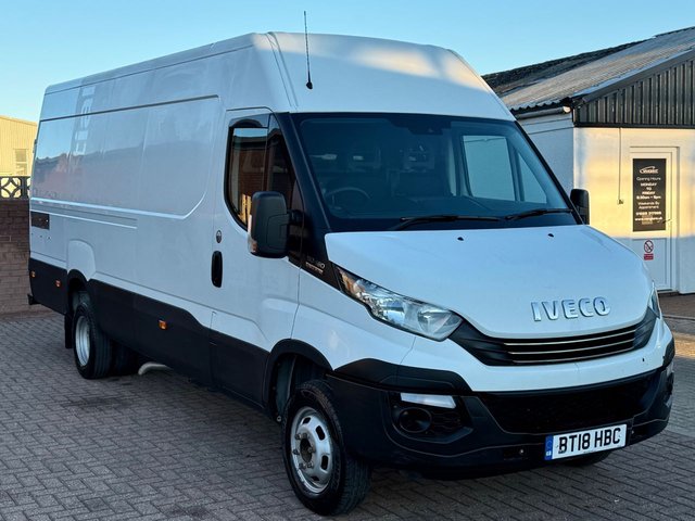View our IVECO DAILY