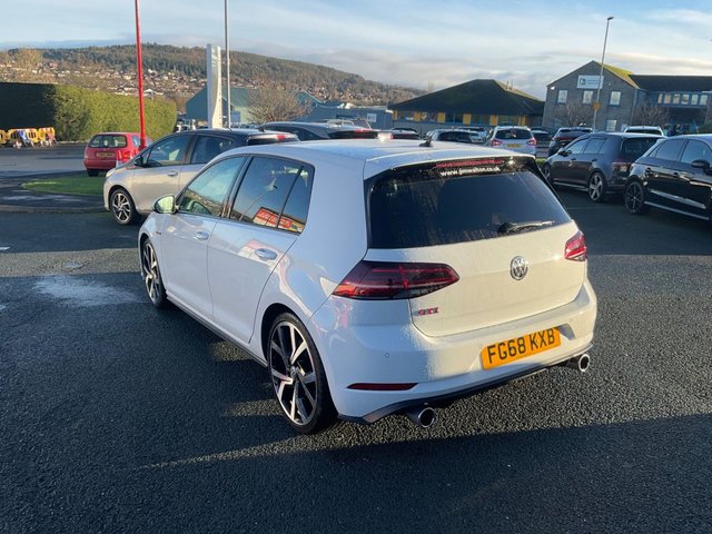 2018 VOLKSWAGEN GOLF - Photo 6