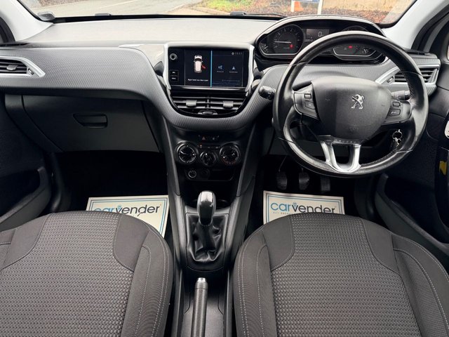 2018 Peugeot 208 1.2L Allure 5dr - Photo 5