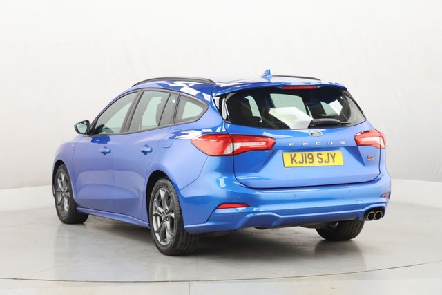 2019 Ford Focus 1L St-Line 5dr - Photo 7