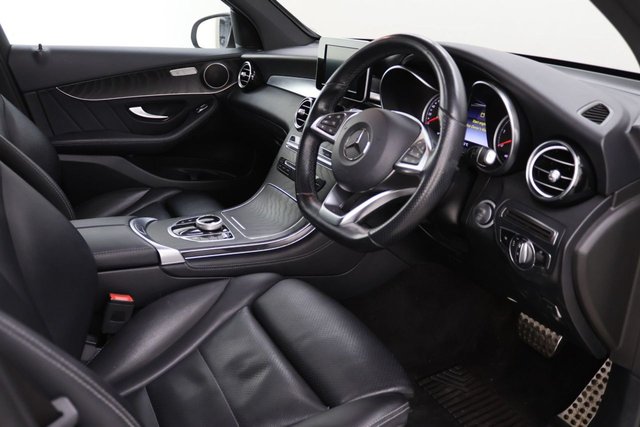 2019 Mercedes-Benz Glc Class 2.1L Amg Night Edition 5dr - Photo 12