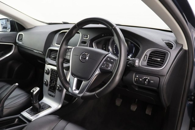 2018 Volvo V40 Cross Country 2L Pro 5dr - Photo 10