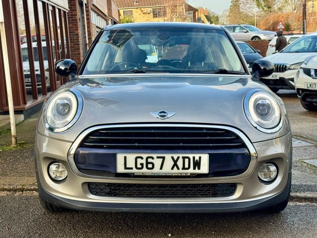 2017 MINI Hatch 1.5L Cooper 5dr - Photo 3