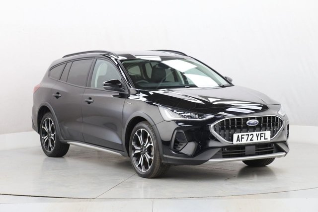 2022 Ford Focus 1L Active Vignale 5dr - Photo 2