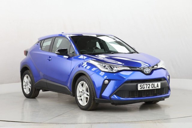 2022 Toyota C-HR 1.8L Icon 5dr - Photo 2