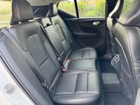 USED 2018 18 VOLVO XC40 2.0 T4 Momentum Pro SUV 5dr Petrol Auto AWD Euro 6 (s/s) (190 ps) Heated Seats, Leather Seats