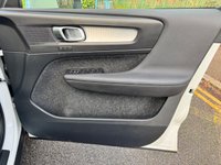 USED 2018 18 VOLVO XC40 2.0 T4 Momentum Pro SUV 5dr Petrol Auto AWD Euro 6 (s/s) (190 ps) Heated Seats, Leather Seats