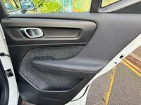 USED 2018 18 VOLVO XC40 2.0 T4 Momentum Pro SUV 5dr Petrol Auto AWD Euro 6 (s/s) (190 ps) Heated Seats, Leather Seats