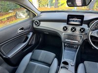 USED 2019 69 MERCEDES-BENZ GLA 1.6 GLA200 Urban Edition SUV 5dr Petrol 7G-DCT Euro 6 (s/s) (156 ps) Reverse Camera, Parking Sensors