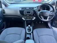 USED 2015 15 KIA RIO 1.25 2 Hatchback 5dr Petrol Manual Euro 6 (84 bhp) FANTASTIC SPEC AND LOW MILES