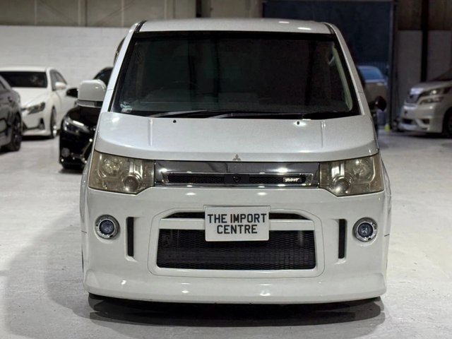 View our MITSUBISHI DELICA