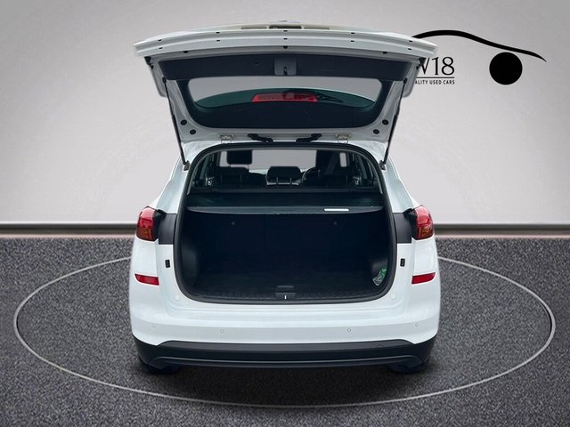 2020 HYUNDAI TUCSON 1.6 GDi SE Nav SUV 5dr Petrol Manual Euro 6 (s/s) (132 ps) - Photo 5
