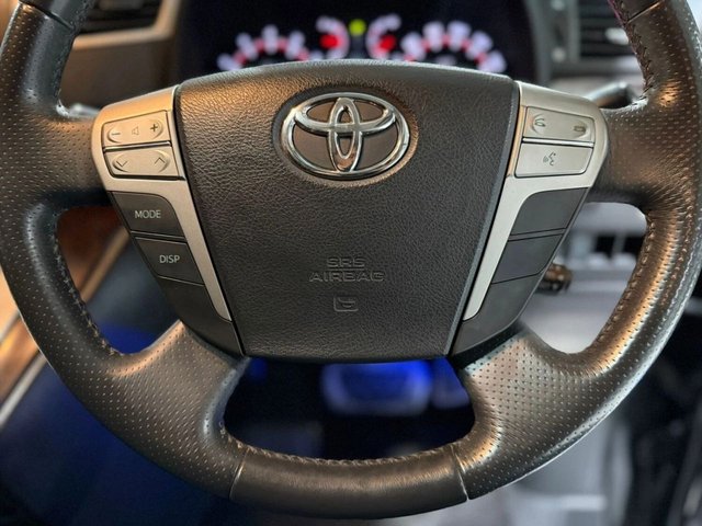 View our TOYOTA VELLFIRE
